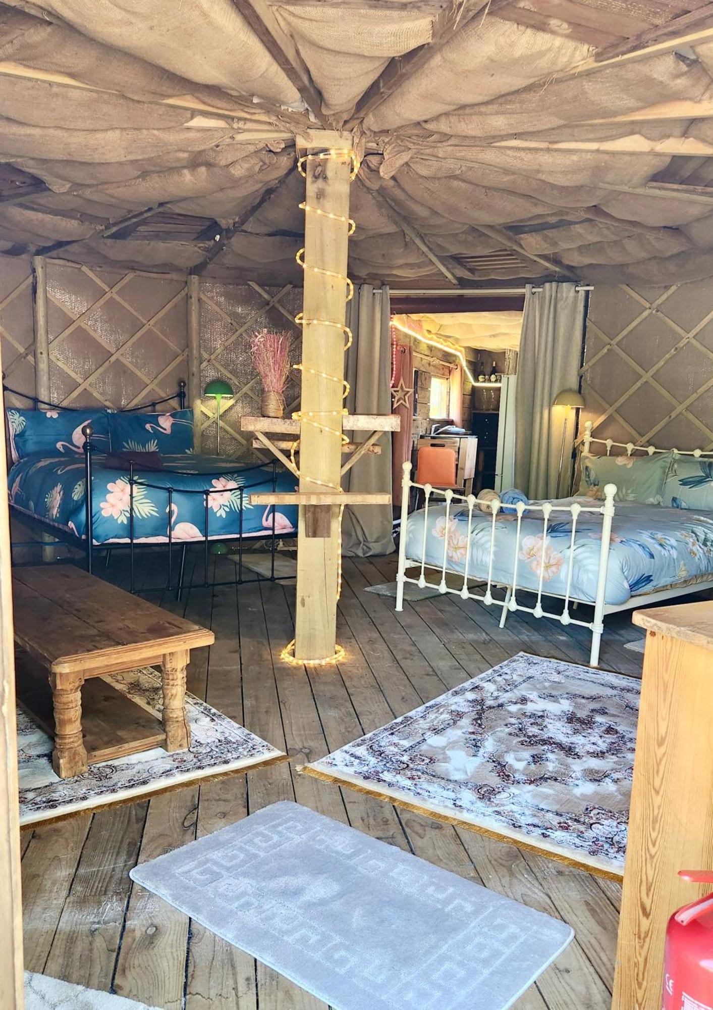 Vigo Retreat Boat Yurt Bed and Breakfast Wrotham Εξωτερικό φωτογραφία